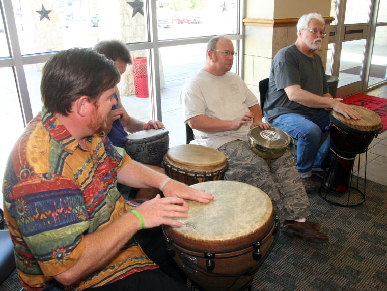 Heights library hosts ice cream social